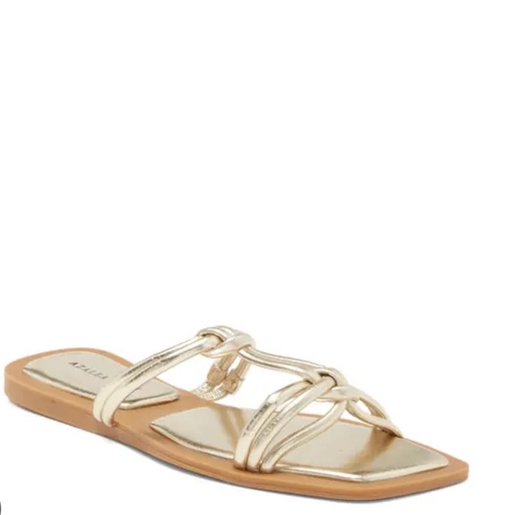 Azalea Wang Stetson Gold Sandals - Picture 1 of 3